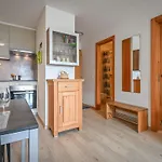 Apartment Eaux-vives 213 By Interhome *