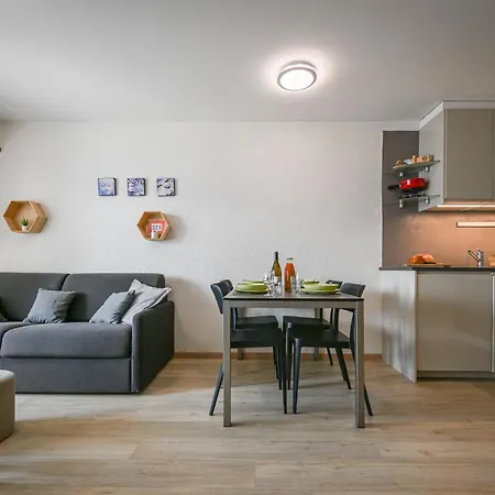 Eaux-vives 213 By Interhome *