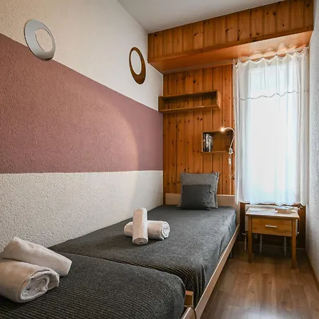 Eaux-vives 213 By Interhome Διαμέρισμα *