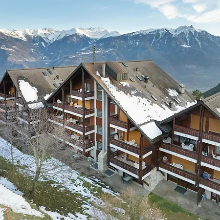 Eaux-vives 213 By Interhome Appartement