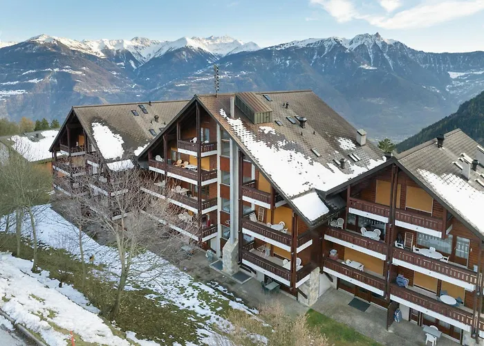 Eaux-vives 213 By Interhome Appartement